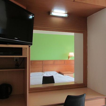 Bright Star Hotel Singapura Luaran gambar