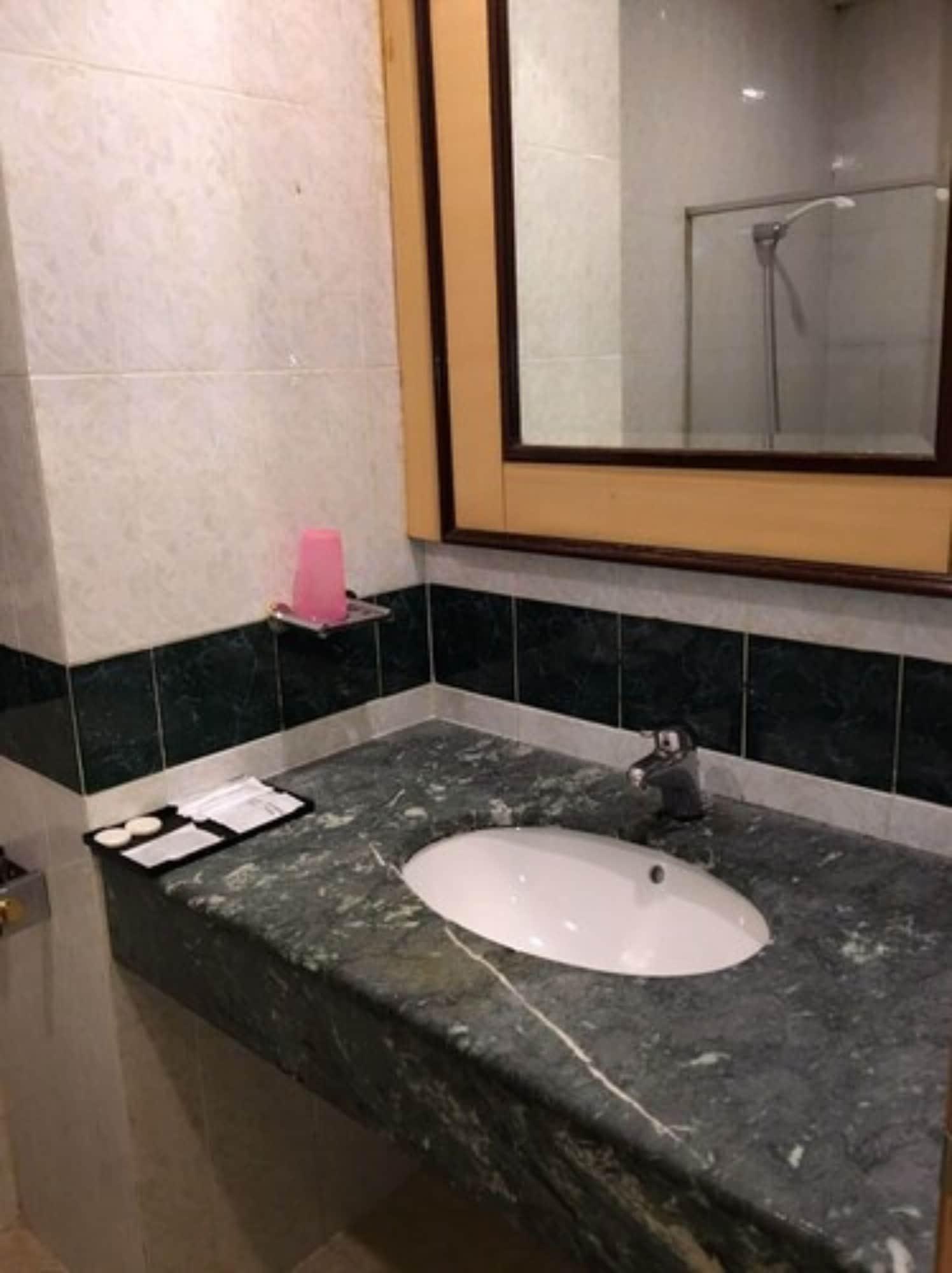Bright Star Hotel Singapura Luaran gambar